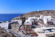 Top Oia