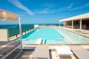Designer decorated villa for 9 Yucalpeten Marina Beach