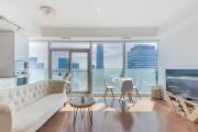 1BR Sky-High Lakeview Condo plus Parking In Downtown