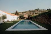Valadouro Dona Adelaïde With a Pool