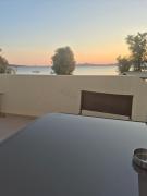 Top Aliki