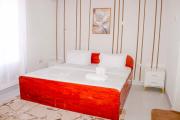 Glamour Lodges and Apartments