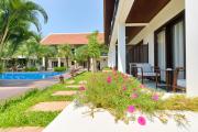 La Palm Garden Hotel