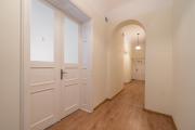 Spacious 130m2 4-Bedroom Apartment for 8 with Full Kitchen - Ģertrūdes Street Central
