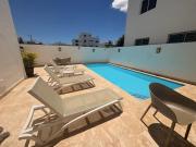 Sunflowers, moderno apartamento con piscina
