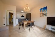Robur Gardae Panoramic Suite