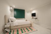 1Min from Busan Stn Free Luggage Storage Prime Location