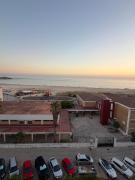 Ático premium y nuevo frente al mar con terraza privada