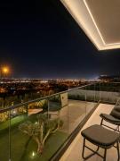 Luxury villa, pool, spa, panoramic ocean view