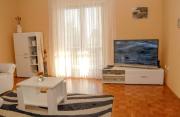 Seafront apartment Saturn