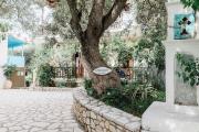 Top Agios Nikitas