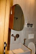 2-Bedroom Apartment & Ideal Location