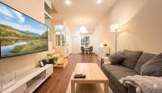 Bangkok Private 4BR Townhouse Pool and Gym l Bangna