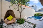 3 Kamar Tidur Di Legian