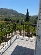 Top Himare