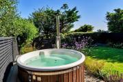Top Bude