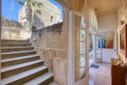 Top Xagħra Top Xagħra