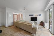 Appartement calme avec terrasse 200m de la plage