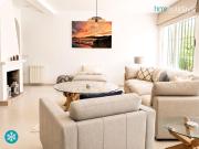 Villa la Siesta by HMR Holidays