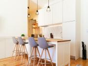 Comfortable flat, cozy balcony close to Aliados Av