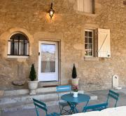 Le Refuge dAlienor at Domaine Le Touran near Saint Emilion