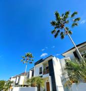 Saren Loka, Serene Hillside Residence