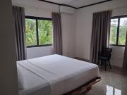 Zeph self catering