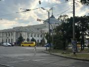 Апартаменты возле жд вокзала и Старосенной площади