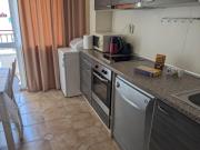 White Sands Beachfront Getaway in Aurelia - Sea View & Direct Beach Access
