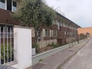 Linate Home Suite Aparthotel with onsite secure parking and 10 minutes by walk from-to airport - Con parcheggio sorvegliato in loco e a 10 minuti a piedi da e per aeroporto di Linate metro blu M4