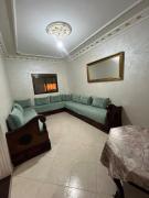 Large apartment 3 minutes from the beach