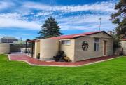 Top Kingscote
