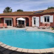 Villa in Homps with pool