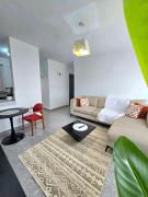 Maries 2 bed Master Ensuite,ksm 911