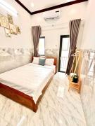 Top Vinh Hy Bay