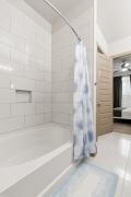 Modern Lux 1 bed 1bath Apt in Richardson CityLine