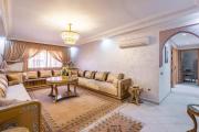 Royal apartment with large living room - Izdihar