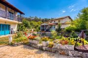 Villa Salamander Suite - Garden & EV charger - Happy Rentals
