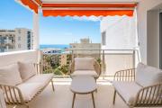 Apartment with sea views 20 m from the beach in Marbella Center