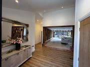 Top Reigate
