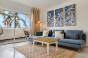 Marina View 2BR Holiday Stay by HelloDomik