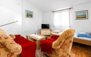 1 Bedroom Amazing Apartment In Porec