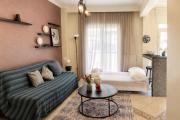 White Tulip Modern Apartment near Papafi Metro, Thessaloniki