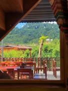 Top Loung Co