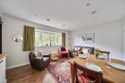 Top Esher