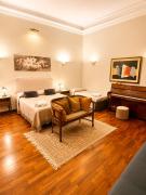 Monia Coliseum Apartment