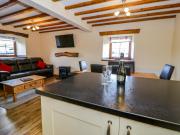 Top Llanddulas