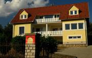 Sunset Apartmanház