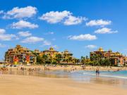 Top Isla Canela