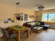 Moderne Ferienwohnung mit Seeblick, Pool & Balkon